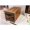 Image 1 : economy apples wooden crate