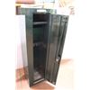 Image 2 : Stack on Gun safe - 17x13.5x53 - 10 gun - with key