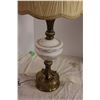 Image 2 : Table lamp tall with shade