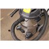 Image 2 : Shop Vac vaccum - working