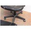 Image 4 : black leather office chair with footstool