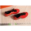 Image 2 : Nike Tiempo Sports Shoes - size 4 Youth