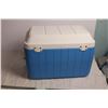 Image 2 : Coleman High Boy Cooler - baby blue, good condition, with tray