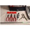 Image 2 : Mastercraft Tool Kit on wheels, Set of Pliers, Air min-dye grinder tool, vicegrips