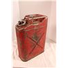 Image 4 : Metal Gas Can (red)