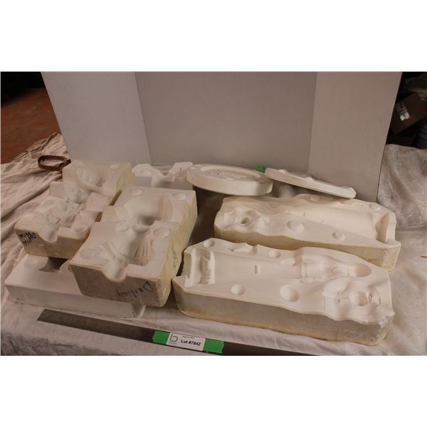 4 ceramic molds