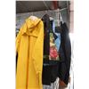 Image 4 : raincoat XL with carry bags misc