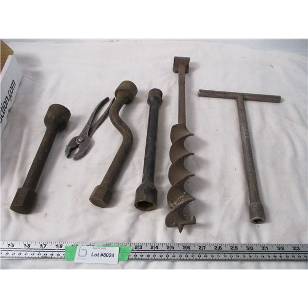vintage hand rools