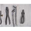 Image 3 : (5) vintage pliers