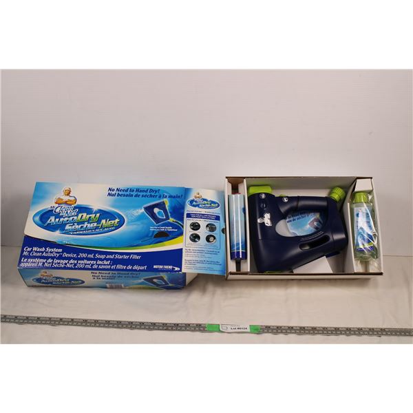 Mr Clean Car Wash System - new in box