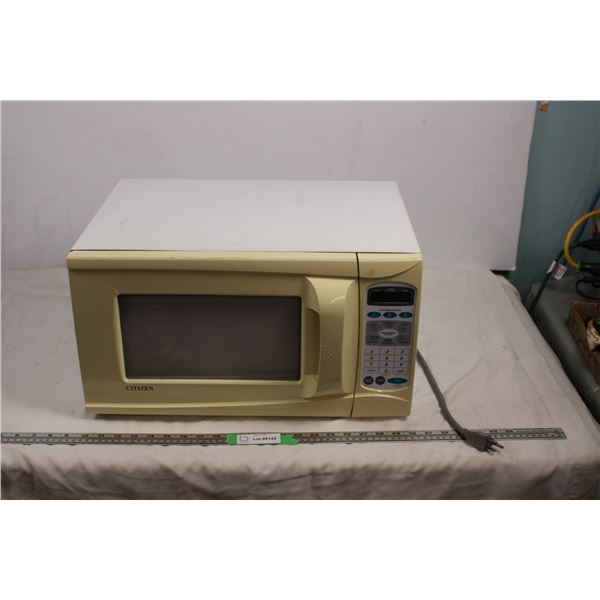 Vintage citizen microwave - 1550W (works but needs cleaning) - front plastic fallen out