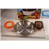 Image 3 : Food Dehydrator as seen on TV (appers new), Glass Cutting board, glass storage containers