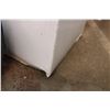 Image 7 : 2 door metal cabinet 30x14x60