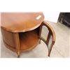 Image 3 : wooden round end table 23" diameter