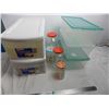 Image 1 : 5 small plastic storage containers with 4 jars