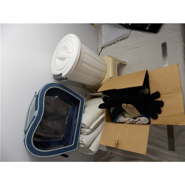 Towels, mini foot stool + garbage can, misc container, box of gloves