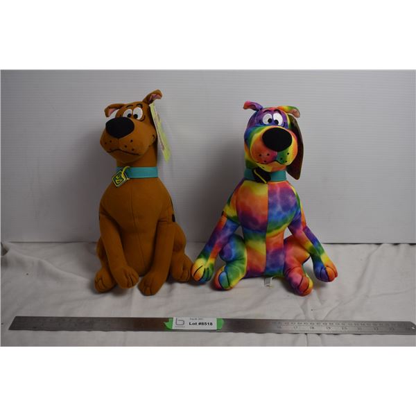 New Scooby Doo plush toys with tags