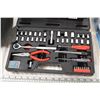 Image 2 : autoshop 70pc and maintenance kit, strap wrenches