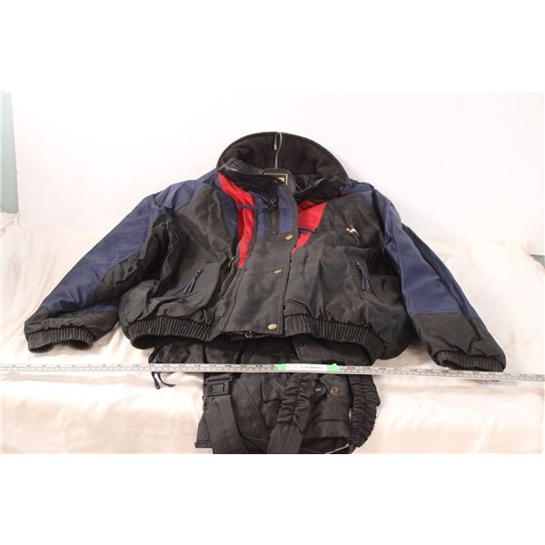 kamik snow suit XL