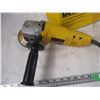 Image 2 : dewalt 4.5" heavy duty grinder (working)