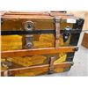 Image 3 : vintage trunk - wooden - 32x20x23