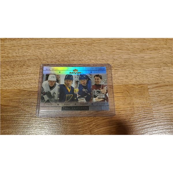 Gretzky 90's snapshot insert card