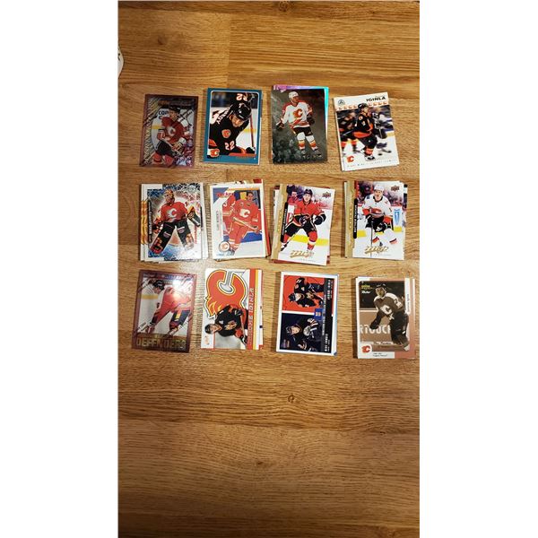 LARGE Calgary Flames hockey card lot - all types and all years