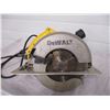 Image 2 : dewalt 8.25" circular saw
