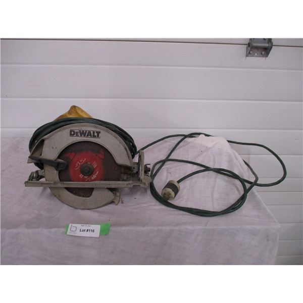 dewalt 7.25" circular saw 9Note tested) has different end