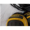 Image 2 : Dewalt knee pads and misc extension cord