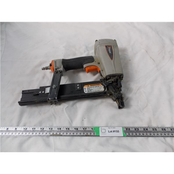 Paslode air nail gun 120 psi