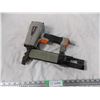 Image 3 : Paslode air nail gun 120 psi