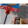 Image 4 : Voltage tester, sanding discs, wire brush discs + hack saw blades