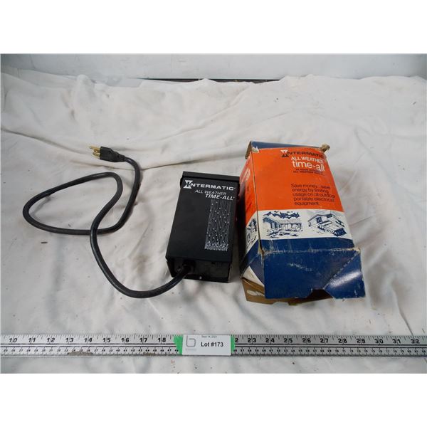 electric timer with box