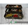 Image 1 : vintage tackle box with contents
