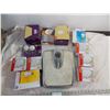 Image 1 : Bathroom Scale (essex) + lightbulbs (partial boxes)