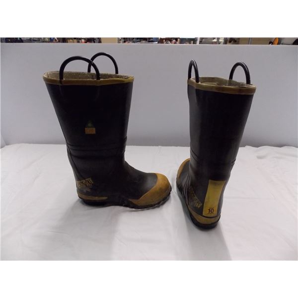 Steel Toed Rubber Boots - Firefighter CSA grade (size 10M)