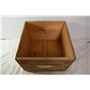 Image 2 : 14" x 14" Brookfield Apple box (wooden)