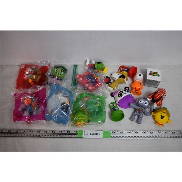 Small lot of mcDonalds toys