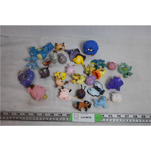 Pokemon miniatures lot