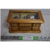 Image 1 : Jewellery Box filled with contents