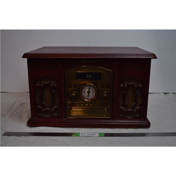 Vintage looking Radio /Turntable (needs repair – not working)