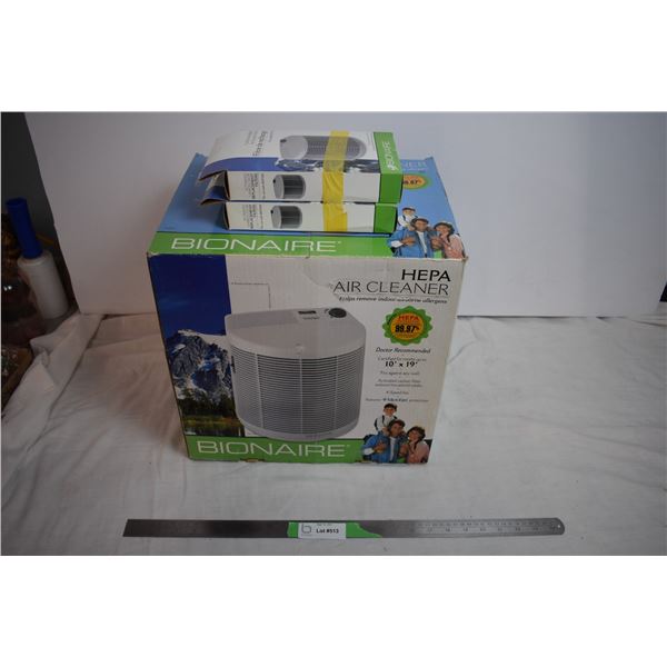 air purifier with filters (says working)