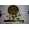 Image 1 : Brass items lot – plate with sailboats
