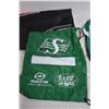 Image 3 : Saskatchewan Roughriders flag + gainer bag, misc