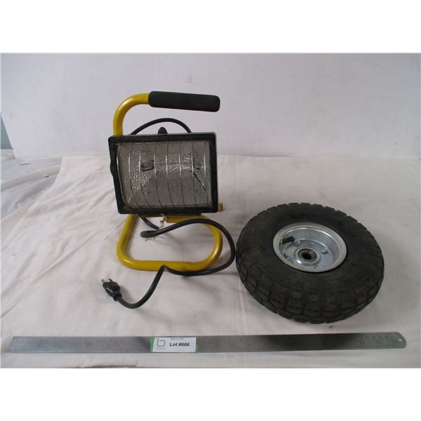 Work light (working) plus 4.10/3.50 utility tire