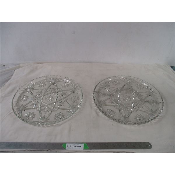 Clear glass serving trays(2)