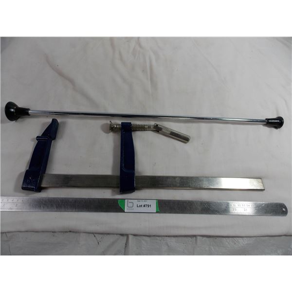 Wood clamp   Majorette Baton