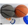 Image 5 : basket balls + work out tool + boomerang + frizbee