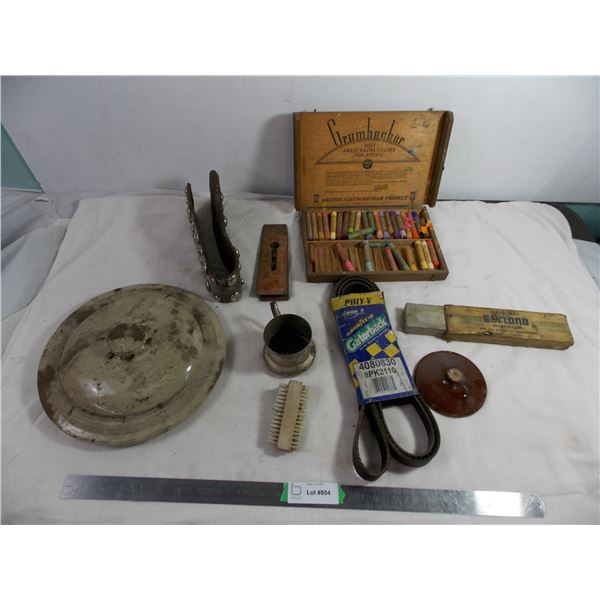 vintage pastelles + ceramic lids + other misc items